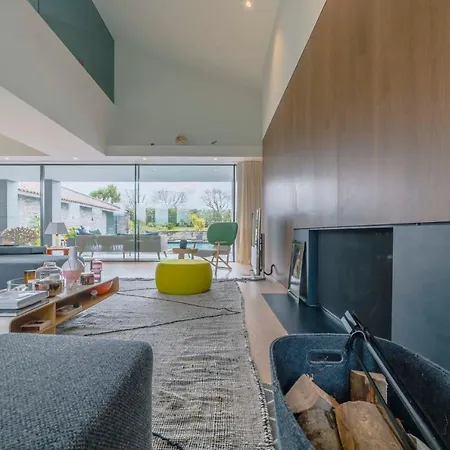 Superbe Villa D'Architecte Avec Piscine A Arbonne * Arbonne